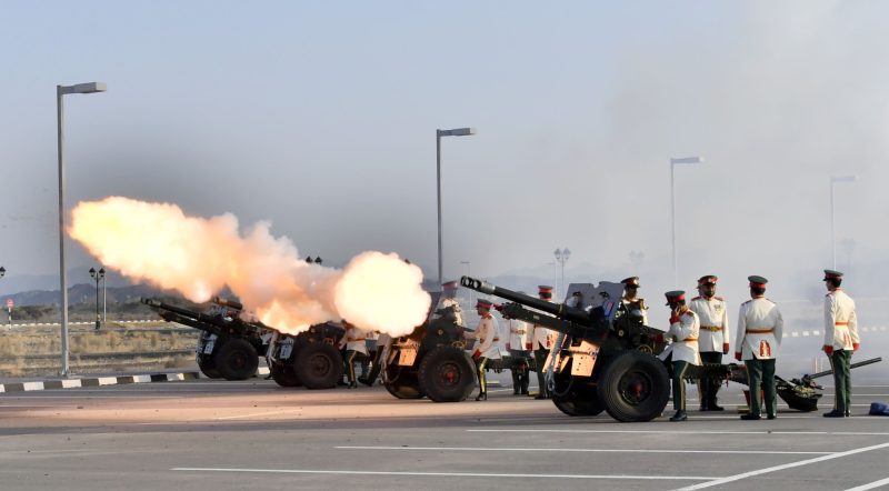 The Sultan of Oman’s Artillery fired a 21-gun salute to His Majesty.