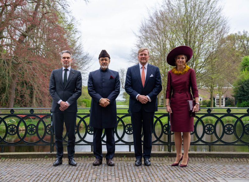 ابتهاجًا بالزيارة السّامية.. رئيسُ الوزراء الهولندي يُقيم غداء عمل