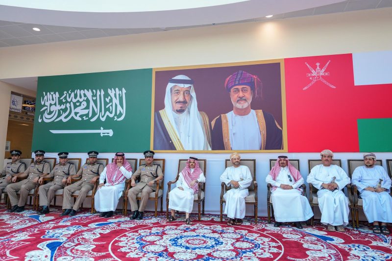 Minister hosts bilateral talks with Saudi counterpart