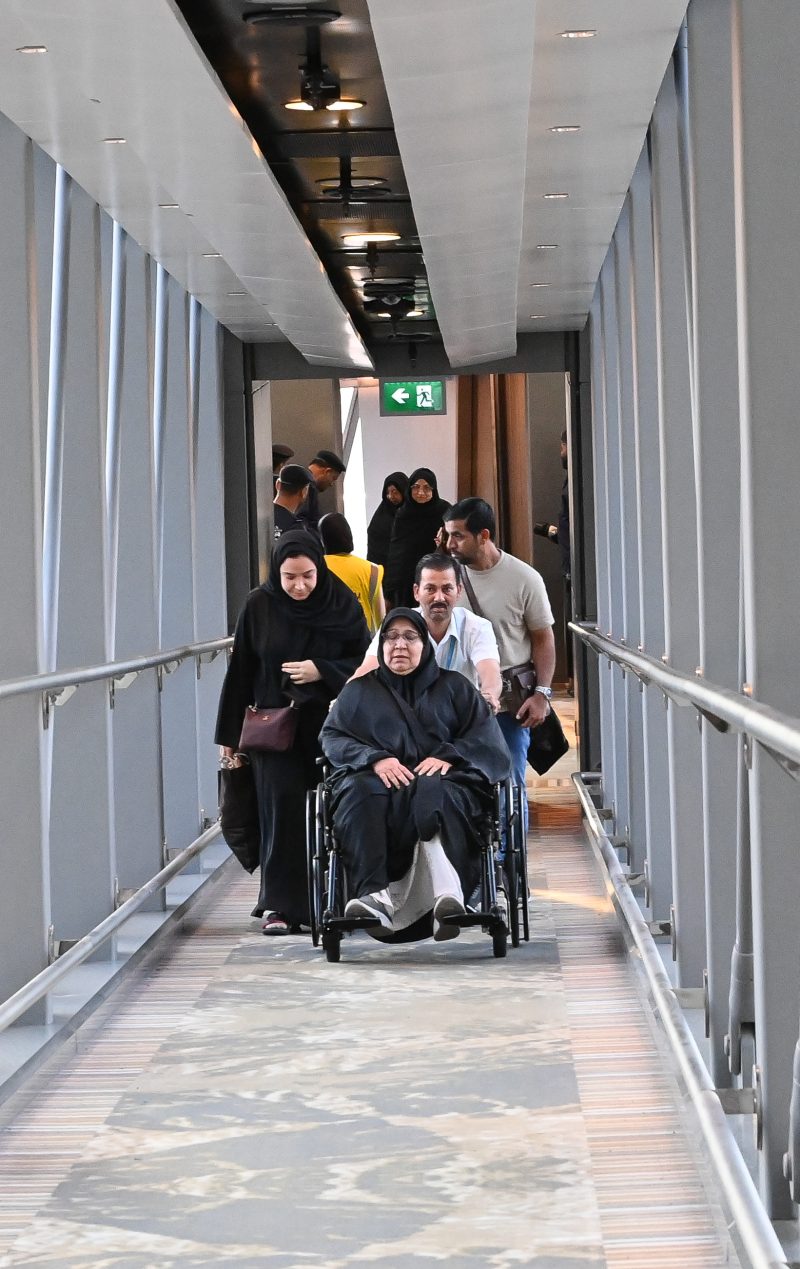 وزارة الخارجية: عودة (181) مواطنًا عُمانيًا وعدد من رعايا دول أخرى