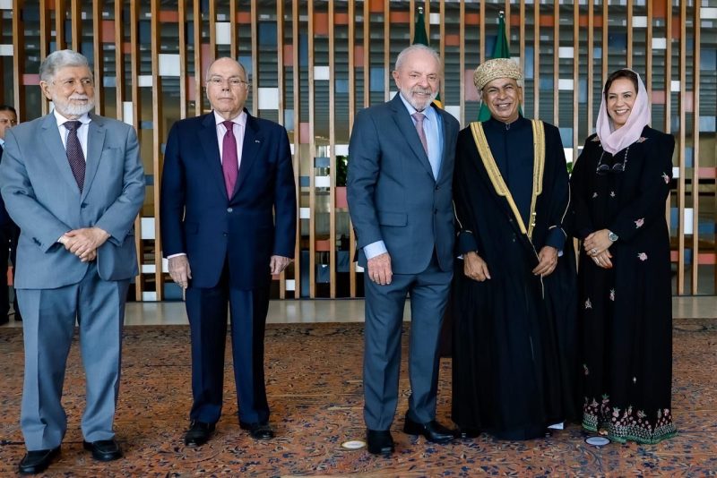 Brazilian President receives credentials of Oman’s Ambassador