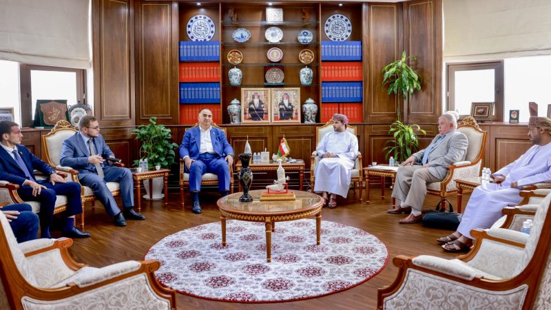 رئيس غرفة التجارة يستقبل وفداً برلمانياً روسياً