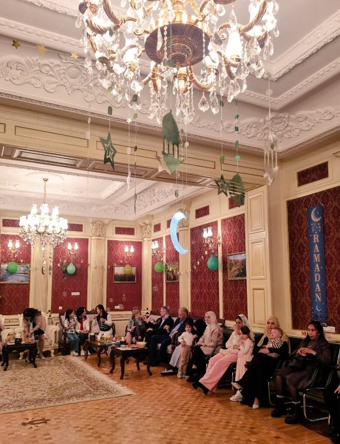 أوزبكستان: سفارة سلطنة عُمان تحتفل بـالـ"قرنقشوه" تعزيزًا للهُوية الثقافية العُمانية