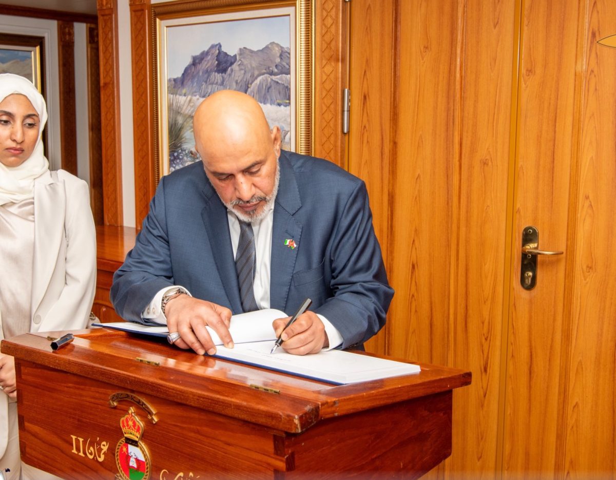 Italy: Shabab Oman II Docks in Civitavecchia