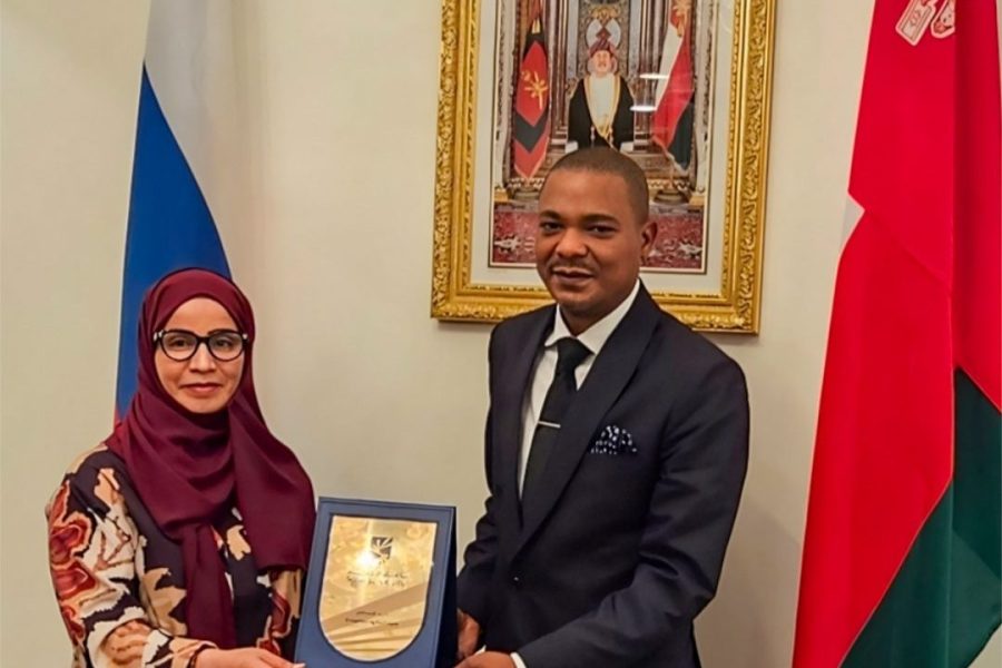 Russia: Embassy welcomes delegation of students from Sohar University