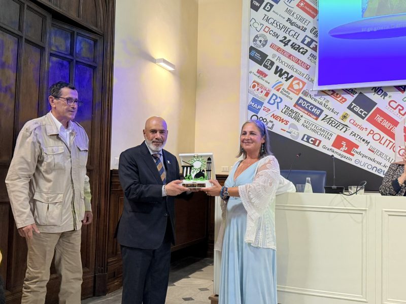 إيطاليا: رئيس البعثة يشارك في أمسية "سلطنة عمان مستقبل بلا حدود"