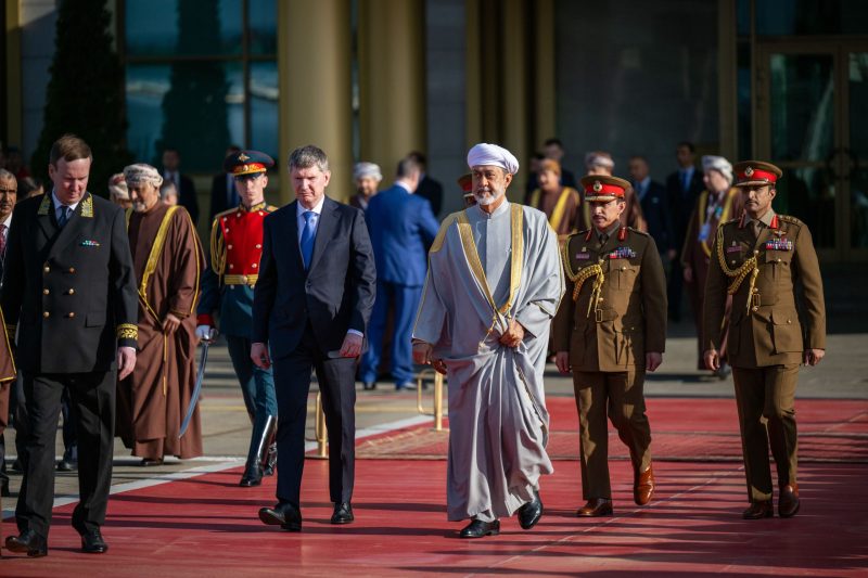 جلالةُ السُّلطان المعظّم يختم زيارته إلى موسكو