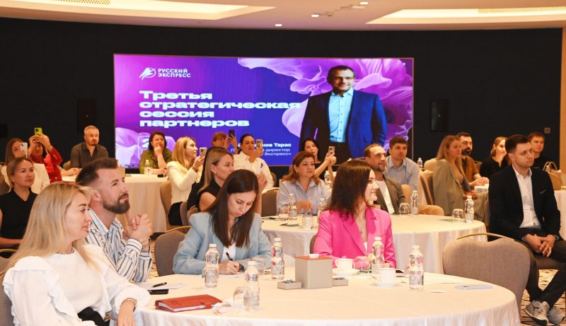 ممثلو شركات سياحية روسية يتعرفون على المقومات السياحية والتراثية في سلطنة عُمان