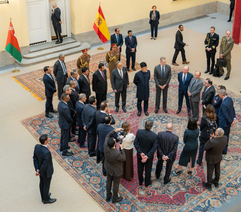 His Majesty and King of Spain meet business leaders