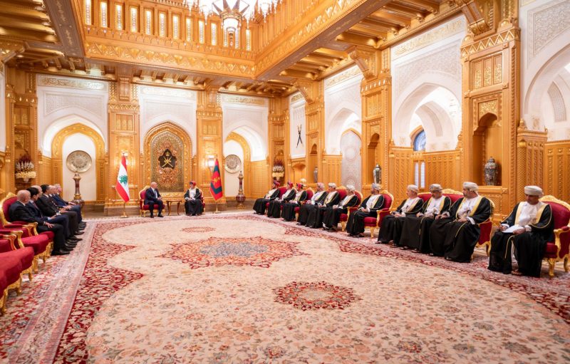 His Majesty hold talks with Lebanese President