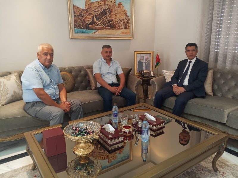 تونس: السفير يواصل متابعة فرص الاستثمار في سلطنة عمان