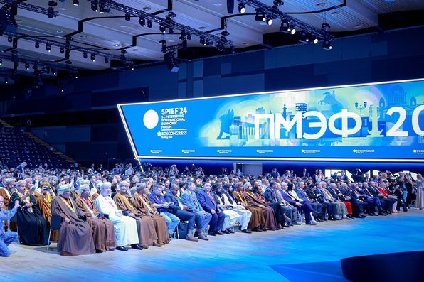 The Sultanate of Oman showcases its economic components and investment opportunities during the Saint Petersburg Economic Forum