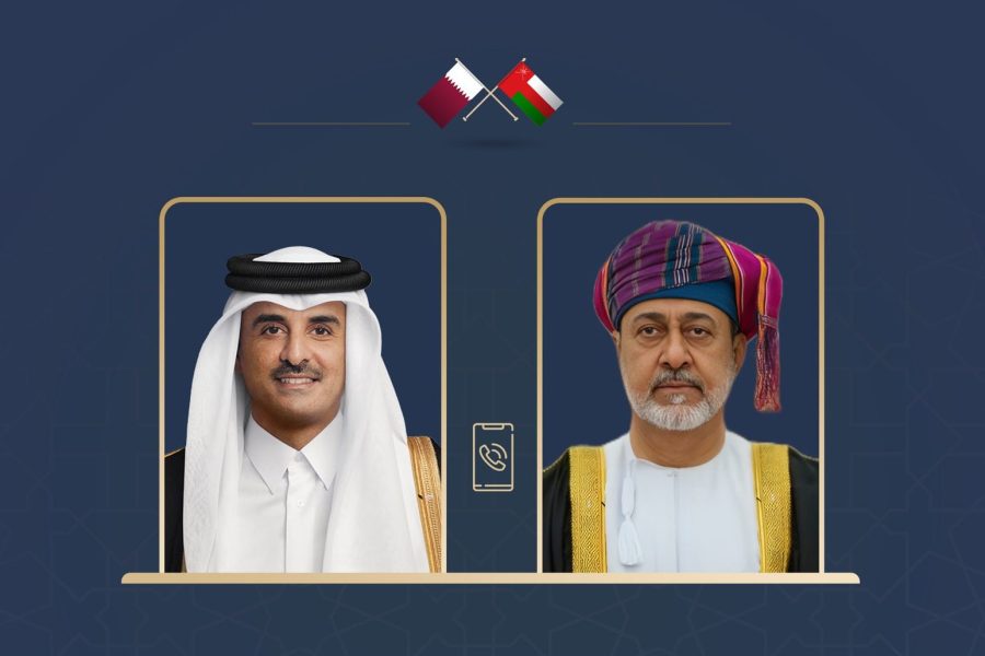 His Majesty holds phone call with Emir of Qatar