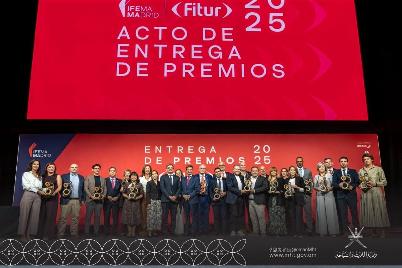 Spain: Ambassador receives Best Pavilion award at the International Tourism Fair