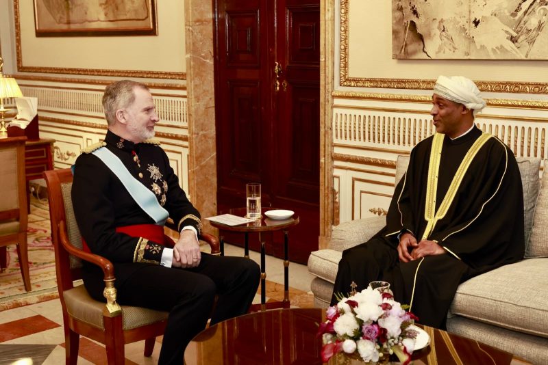 أسبانيا: سفير سلطنة عُمان يقدم أوراق اعتماده 