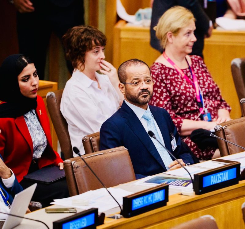 معالي السيد وزير الخارجية يشارك في المؤتمر الدولي بشأن مخيم الهول