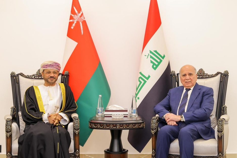 Oman and Iraq review strong relations